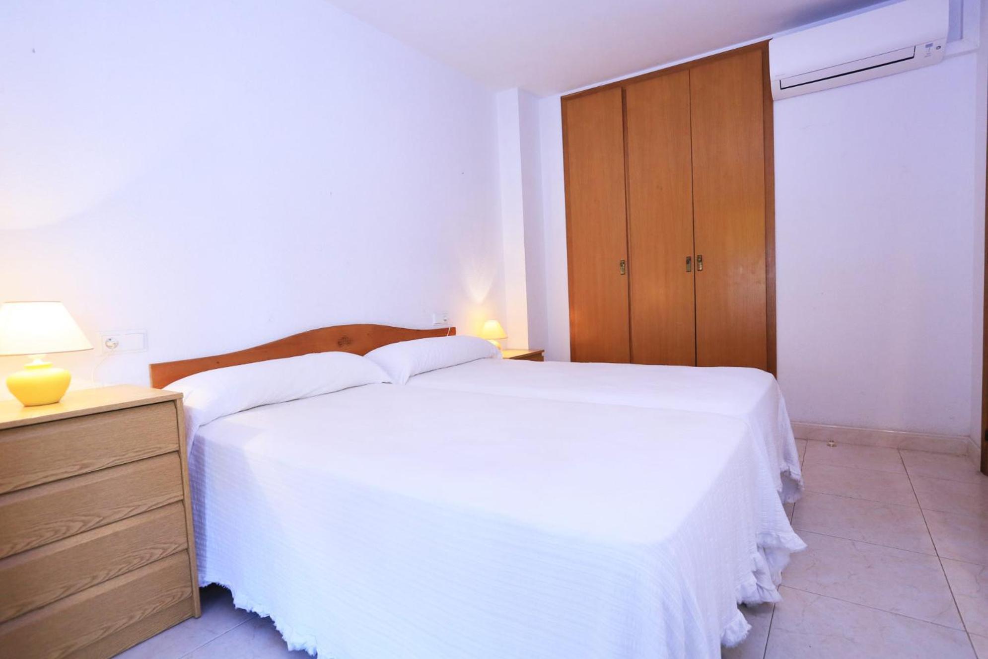 Txingudi - Only Families Cambrils Exterior foto